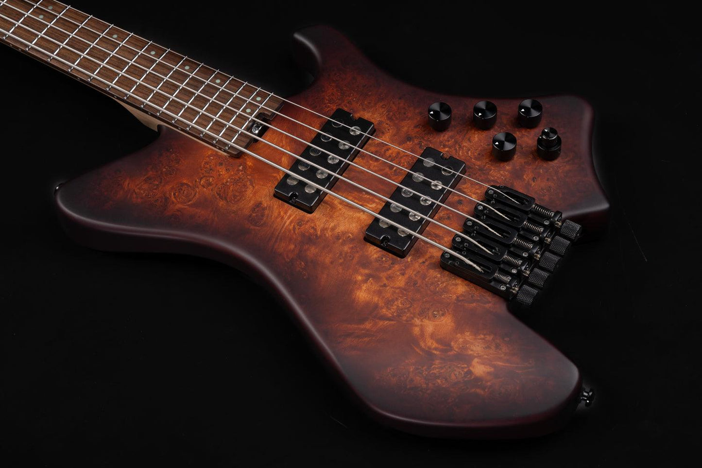 80d76b126097e9568134936b38310b9e_origin_1 Eart Guitars, BW-5, Roasted Bookmatch Mahogany Body 5 String Bass