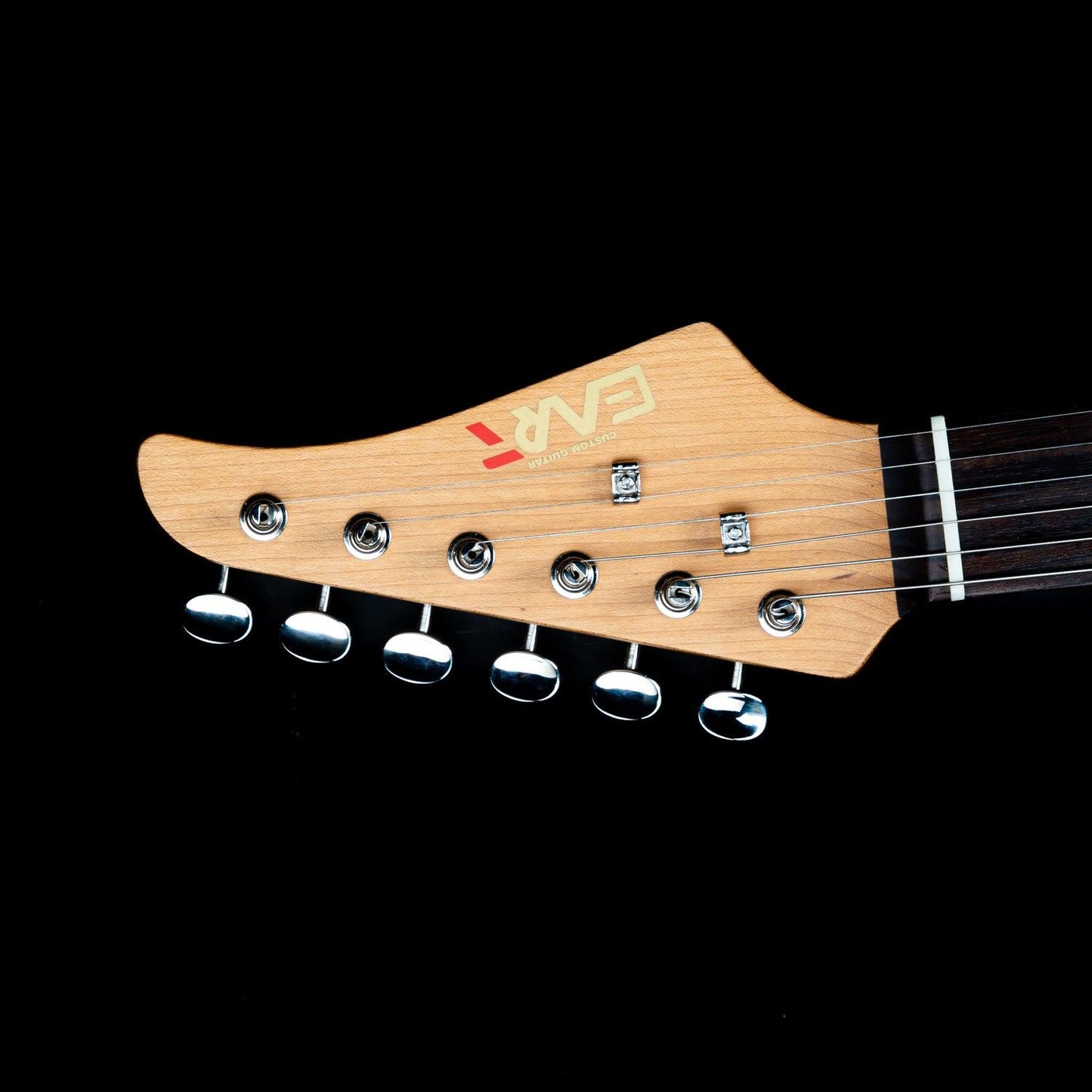 Eart_electric_guitar_Vintage-VS60_M_headstock_front Eart Guitars, Vintage-VS60(M), 6 String Solid-Body Guitar-Full Size Relic Finish 6-Point Synchronized Tremolo Bridge Electric Guitar