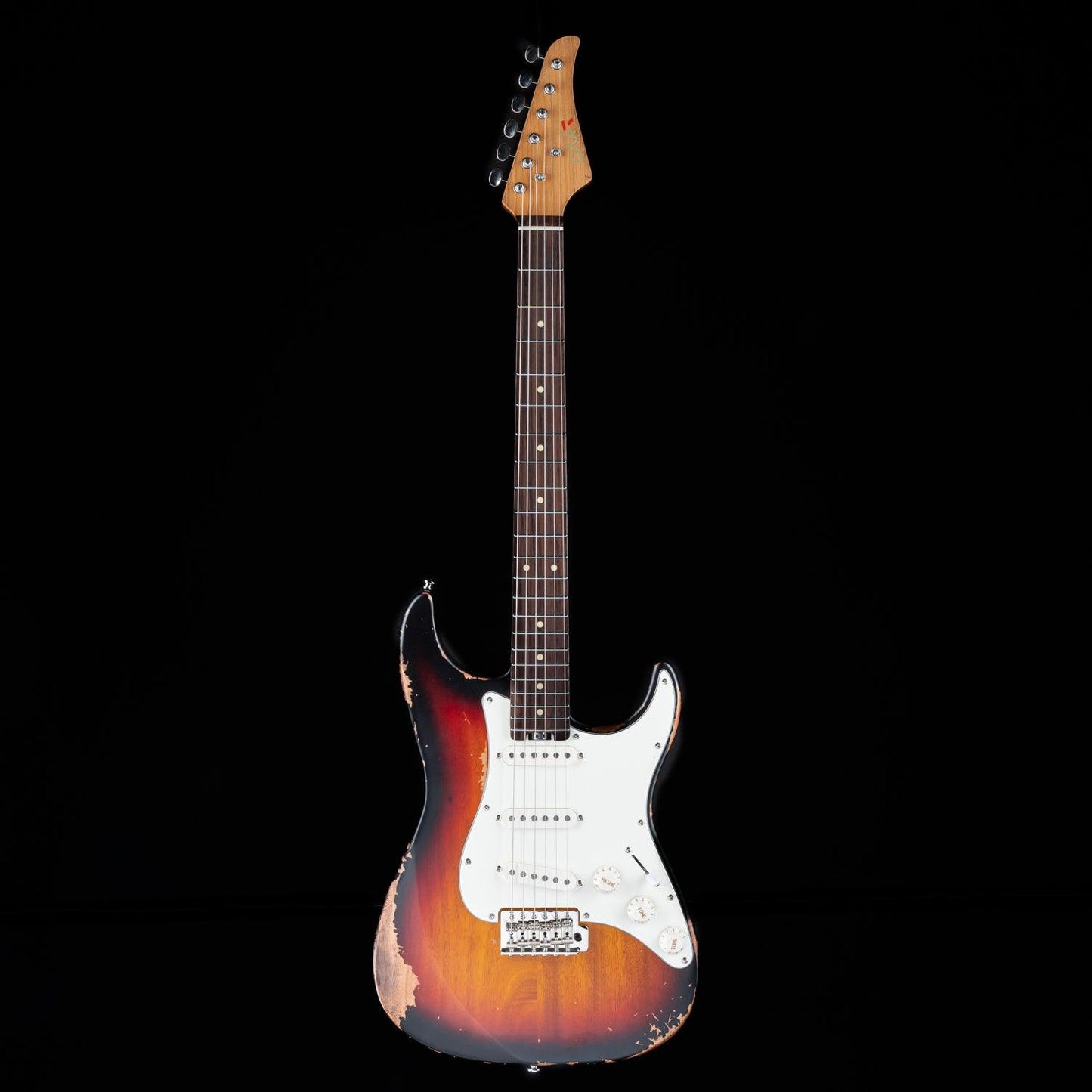 Eart_electric_guitar_Vintage-VS60_rosewood_fretboard_sunburst Eart Guitars, Vintage-VS60(M), 6 String Solid-Body Guitar-Full Size Relic Finish 6-Point Synchronized Tremolo Bridge Electric Guitar