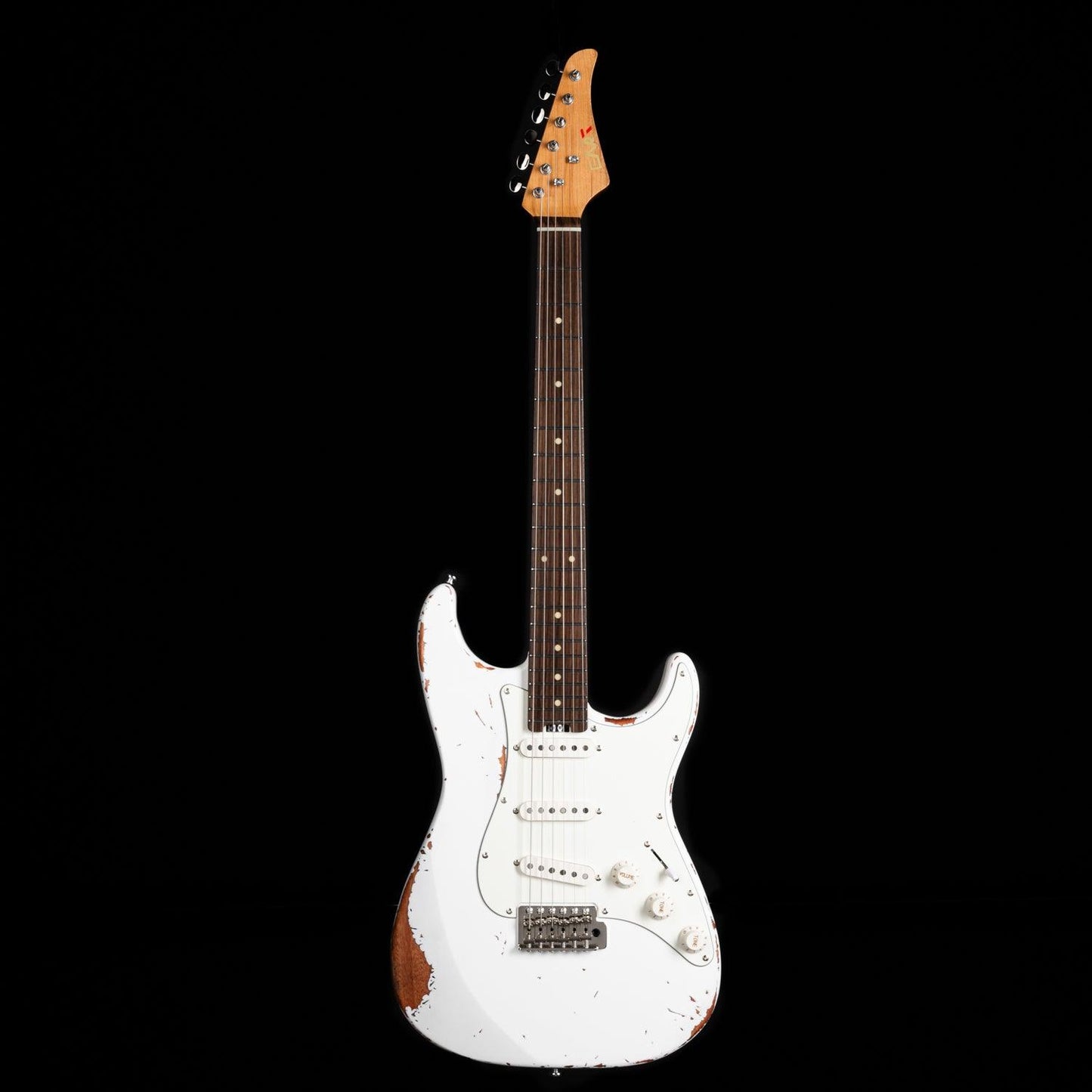 Eart_electric_guitar_Vintage-VS60_rosewood_fretboard_white Eart Guitars, Vintage-VS60(M), 6 String Solid-Body Guitar-Full Size Relic Finish 6-Point Synchronized Tremolo Bridge Electric Guitar