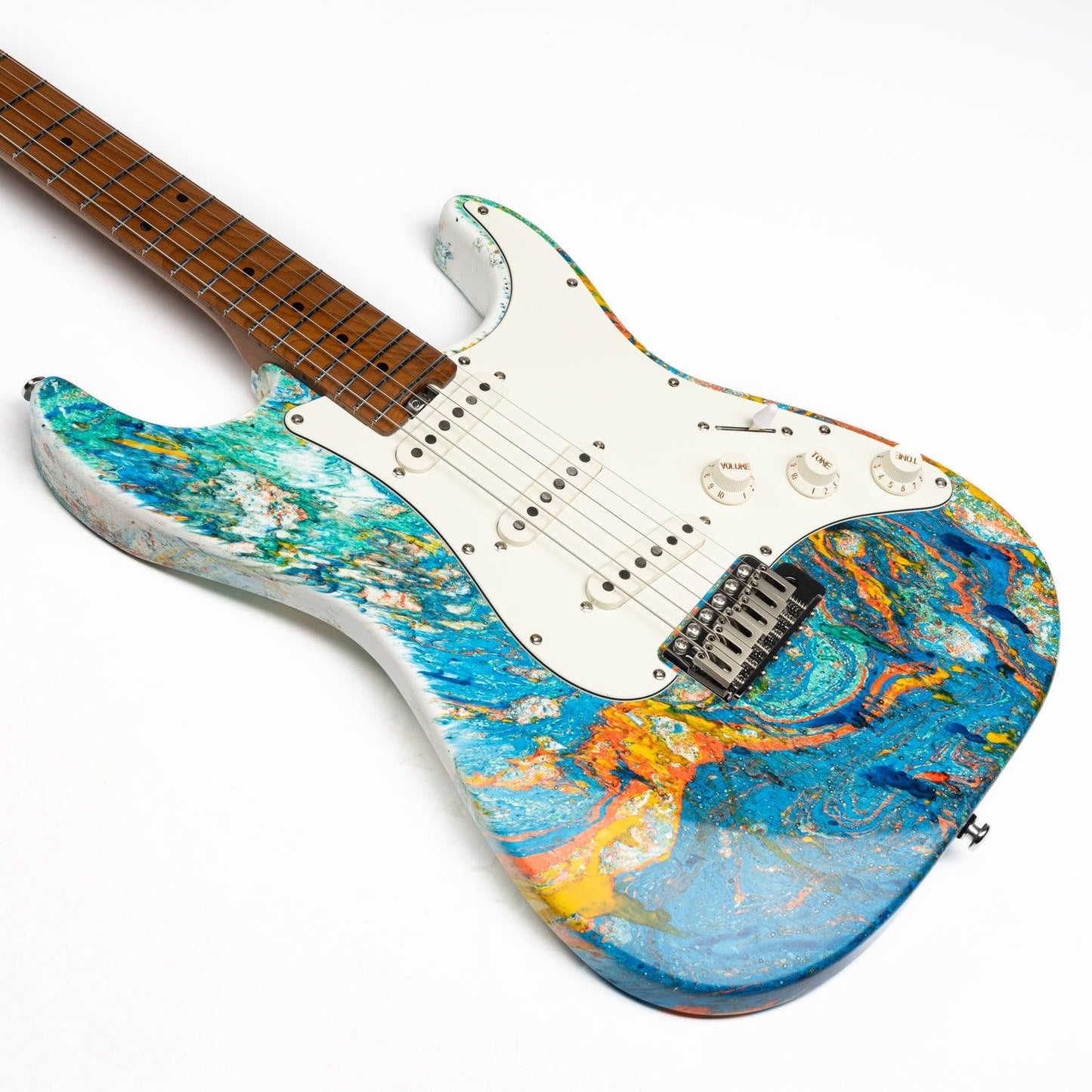 mmexport1691906836962_1 Eart Electric Guitars Chinese Lacquer Art CLA-60V