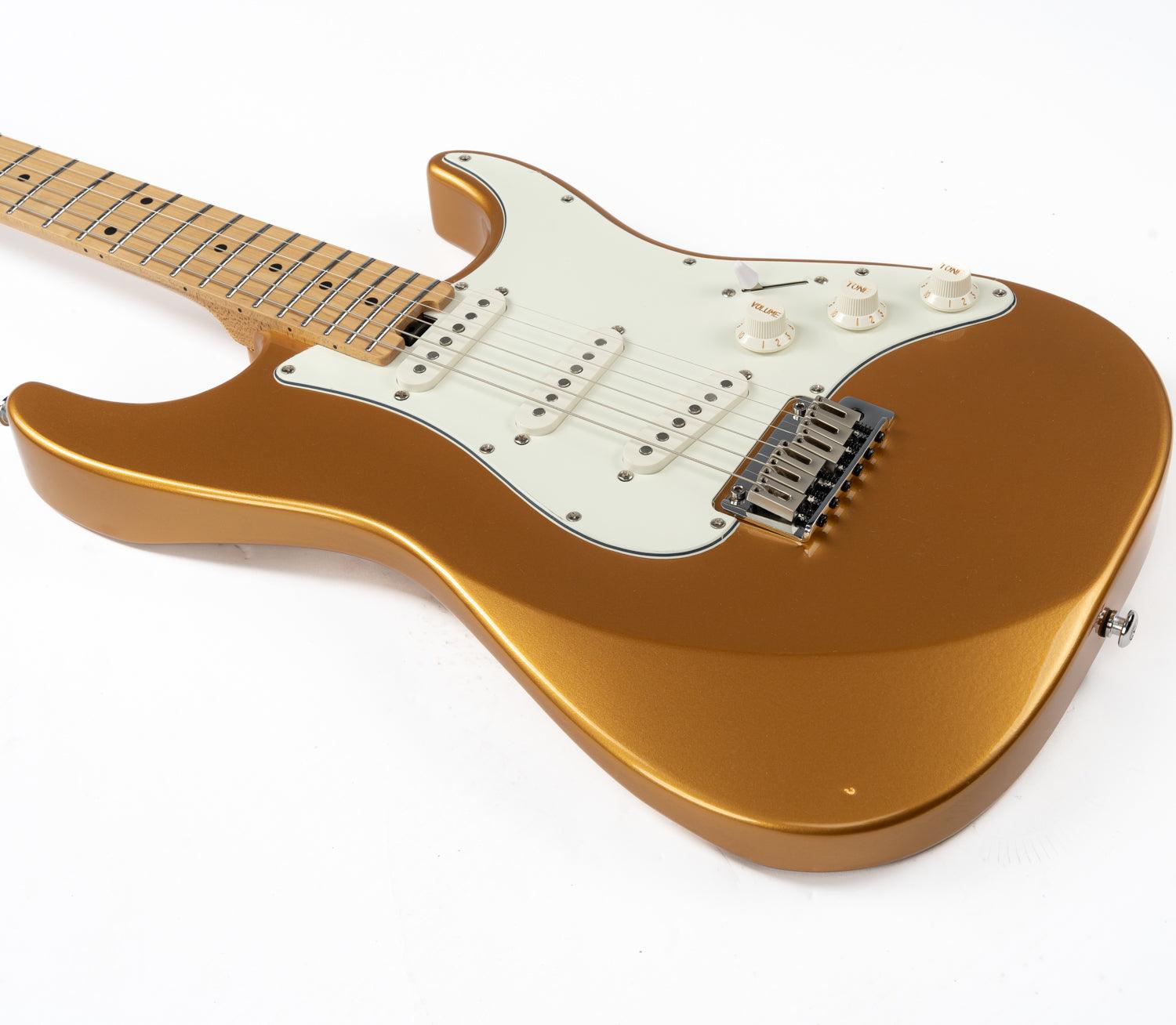 nk-vs60_gold_body_front Eart Guitars, NK-VS60, 2-Point Synchronized Tremolo Bridge Alnico V Pickups Classic Electric Guitars, Gold