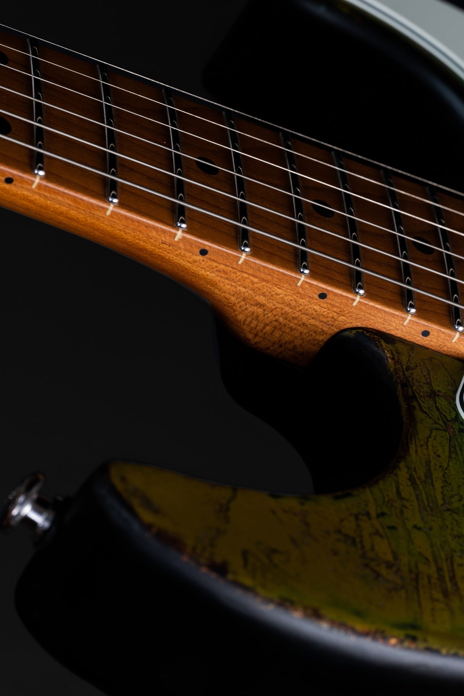 Eart Guitars Handmade Lacquer Art-Collector's Edition 24071406