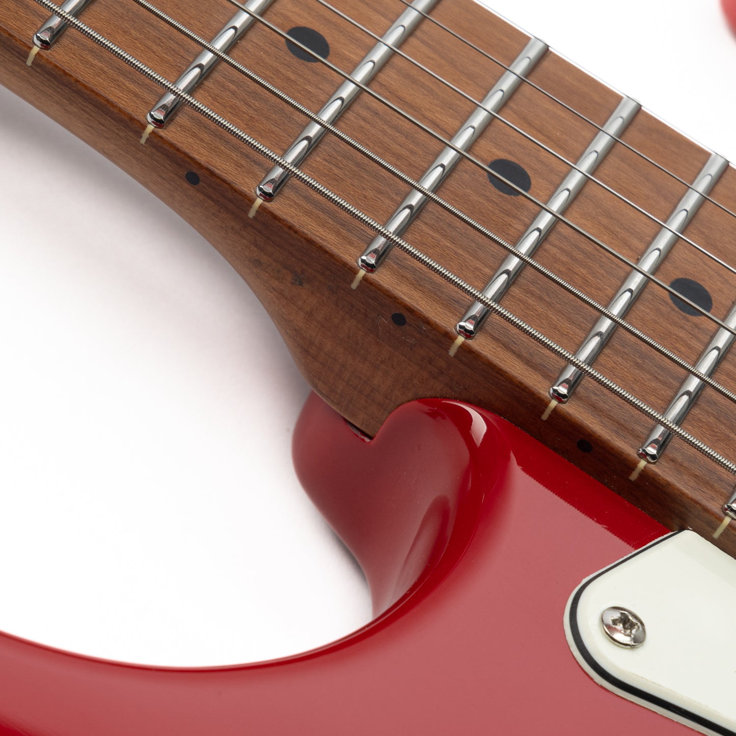 mmexport1718721138983_1 Eart Guitars, NK-VS60, 2-Point Synchronized Tremolo Bridge Alnico V Pickups Classic Electric Guitars, Red